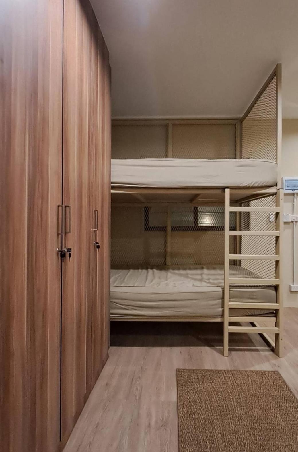 U'Re Holitel Hotel Hatrin Kültér fotó